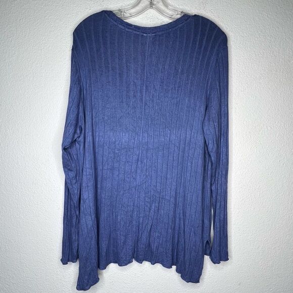 Mote Shirt - Picture 5 of 7